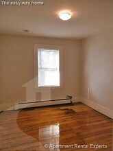 10 Smith Ave, Unit #2R in Somerville, MA - Building Photo - Building Photo