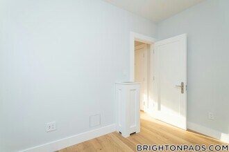 8 Elko St, Unit 7 in Boston, MA - Building Photo - Building Photo