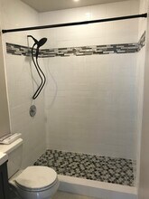 467 W Shore Dr in Summerland Key, FL - Building Photo - Building Photo