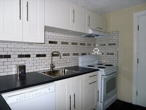 773 Massachusetts Ave in Boxborough, MA - Building Photo - Building Photo