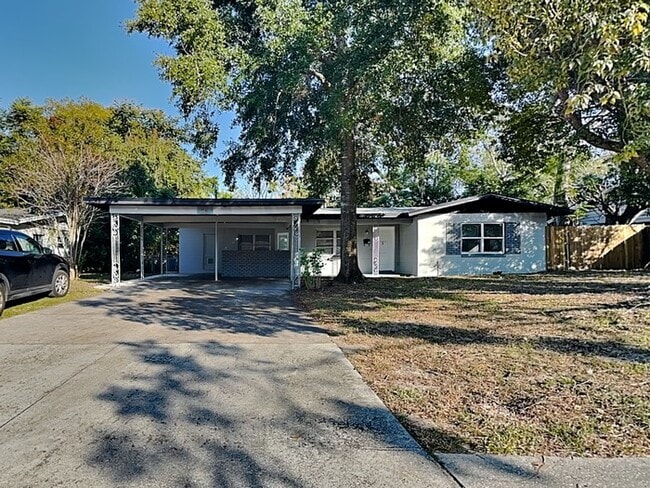 property at 1627 N Powers Dr