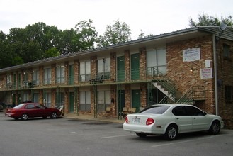 Vanderbilt Apartments in Birmingham, AL - Building Photo - Building Photo