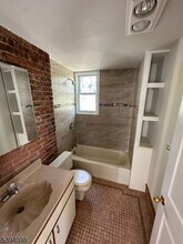 88 Bay St in Montclair, NJ - Building Photo - Building Photo