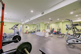 25 W Broadway in Long Beach, NY - Building Photo - Building Photo