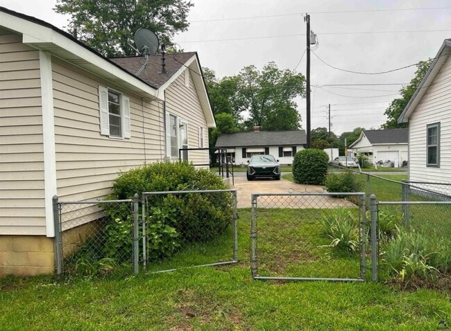 726 McArthur Blvd in Warner Robins, GA - Building Photo - Building Photo