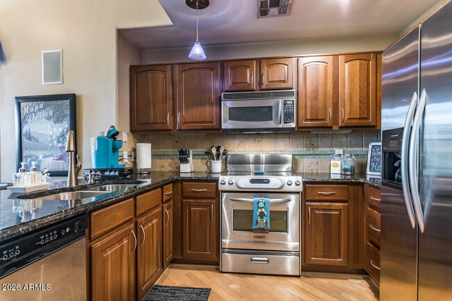 1664 E Bridgeport Pkwy in Gilbert, AZ - Building Photo - Building Photo