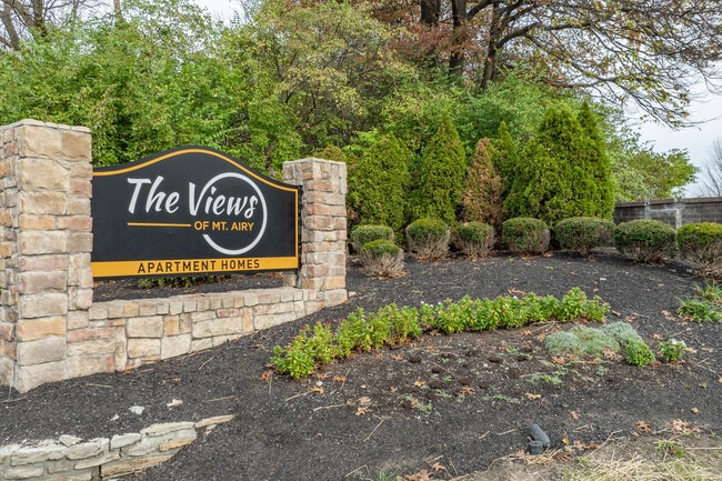 The Views of Mt Airy in Cincinnati, OH - Building Photo - Building Photo