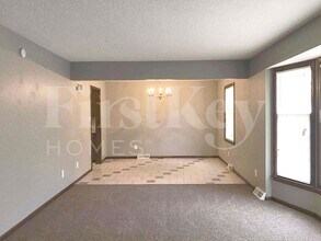 11819 E 60 St in Kansas City, MO - Building Photo - Building Photo