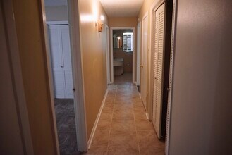 317 E Langley Blvd in Universal City, TX - Building Photo - Building Photo