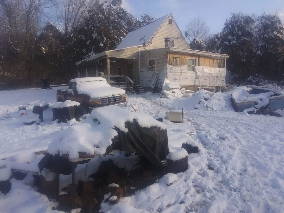 882 Grace Dr in Eldon, MO - Building Photo