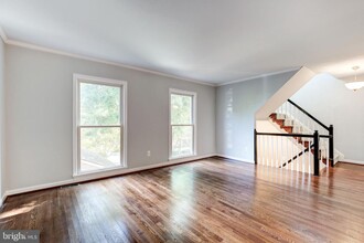 502 Council Ct NE in Vienna, VA - Building Photo - Building Photo