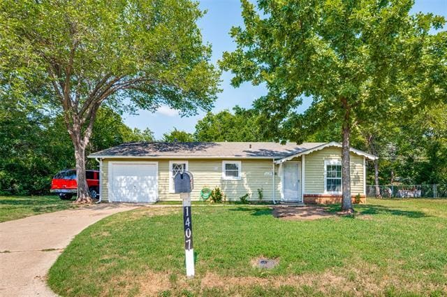 property at 1407 Helen Cir