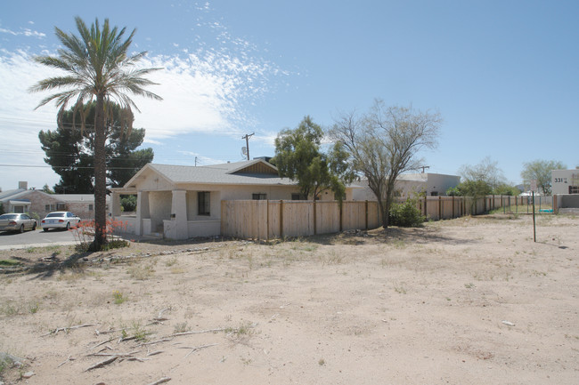 319-325 N Cherry Ave in Tucson, AZ - Foto de edificio - Building Photo