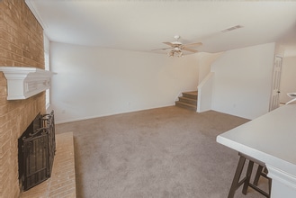 13834 Trumpetvine St in Houston, TX - Building Photo - Building Photo