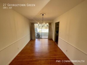 27 Georgetown Green in Charlottesville, VA - Building Photo - Building Photo