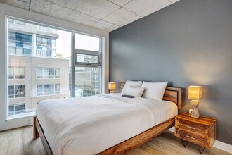 1020 Rue de Bleury, Unit SI ID1385502P in Montréal, QC - Building Photo - Building Photo