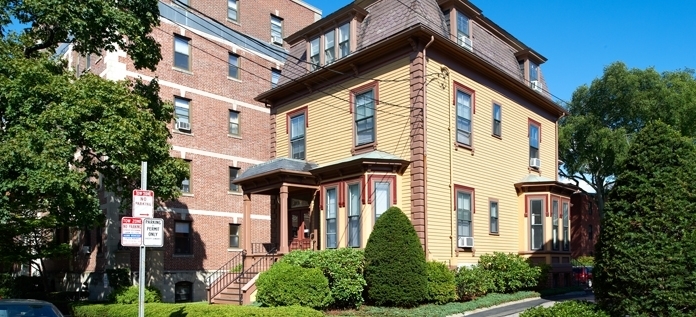 Harvard University Housing in Cambridge, MA - Building Photo