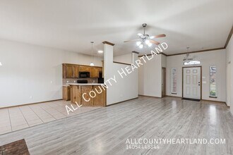 2728 SE 93rd St in Oklahoma City, OK - Building Photo - Building Photo