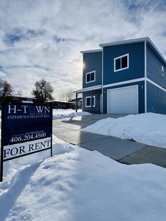 1823 Knight St in Helena, MT - Building Photo