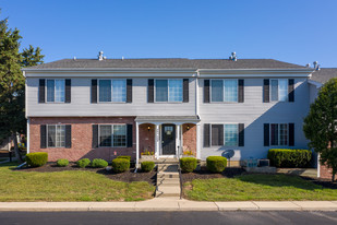 Carriage House Apartments & Townhomes