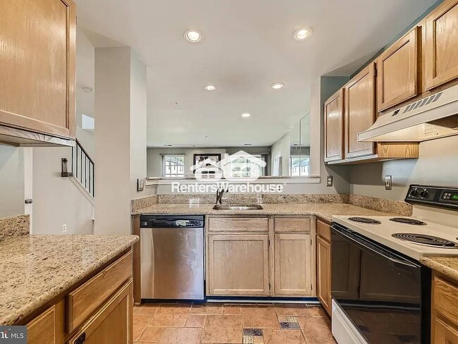 1440 Flatwood Ct in Crofton, MD - Building Photo - Building Photo