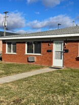 125 Arcola St in Inkster, MI - Building Photo