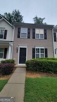 1708 Devon Dr in Atlanta, GA - Building Photo