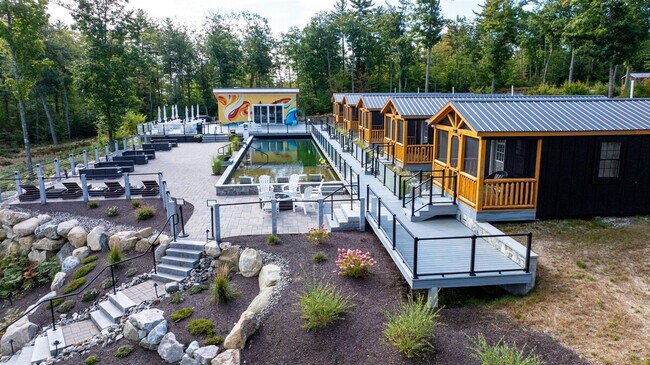 14 Autumn Ln in Sebago, ME - Building Photo - Building Photo