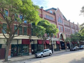 30 Hanover St in Manchester, NH - Building Photo - Building Photo