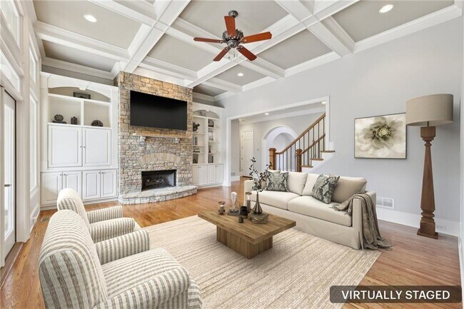 11180 W Rd in Roswell, GA - Building Photo - Building Photo