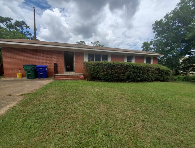 property at 1115 S Brundidge Blvd