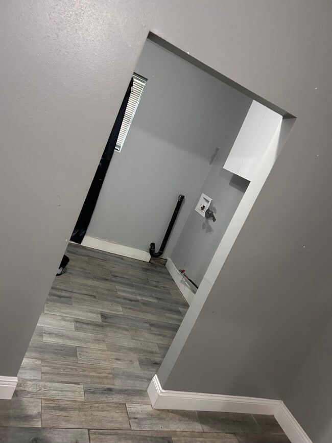 property at 2800 Dolores Dr