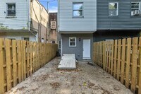 2882 W Baltimore St photo'