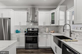 132 Kossuth St in Riverside, NJ - Building Photo - Building Photo