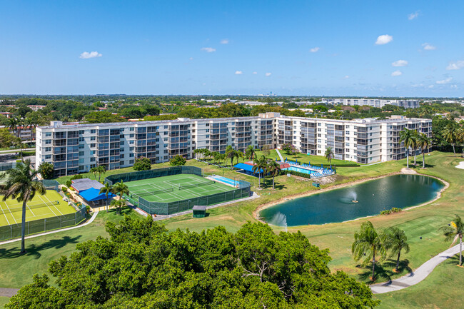 Hollybrook Golf and Tennis Club