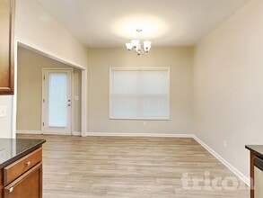 246 Viking Ln in Lexington, SC - Foto de edificio - Building Photo