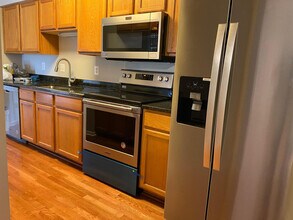 3712 Excalibur Ct, Unit 201 in Bowie, MD - Building Photo - Building Photo