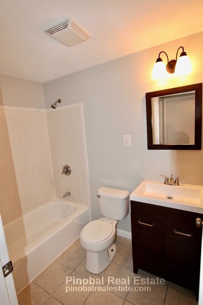 627 Beach St-Unit -2L in Revere, MA - Building Photo - Building Photo