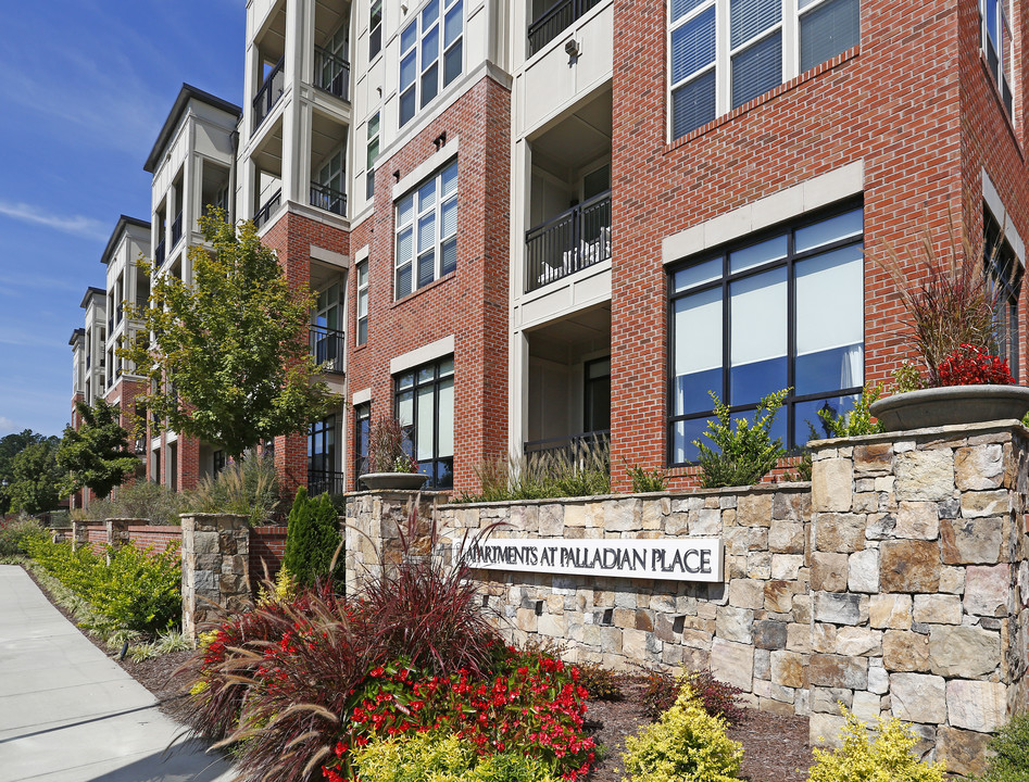 The Apartments at Palladian Place in Durham, NC - Building Photo