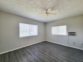 711 Ave A in La Marque, TX - Building Photo - Building Photo