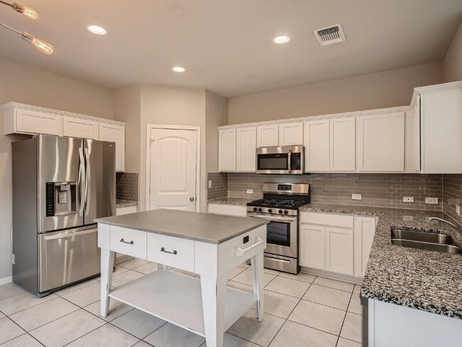 property at 2016 Grow Ln