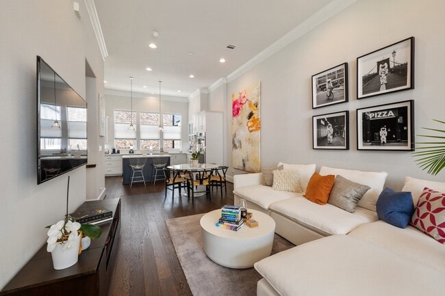 property at 2711 Stelter Pl