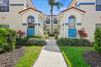 10911 Santa Margherita Rd, Unit 102 in Estero, FL - Building Photo - Building Photo