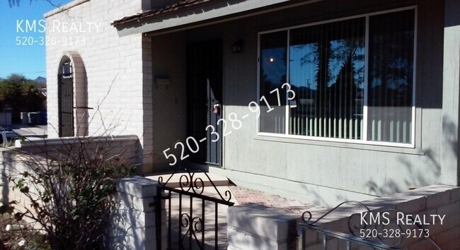 property at 1866 W Caravelle Rd