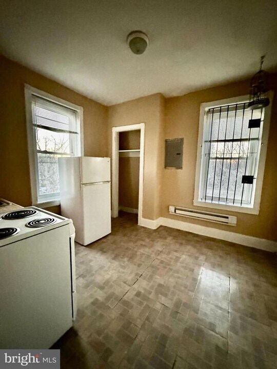 3608 N 19th St in Philadelphia, PA - Building Photo