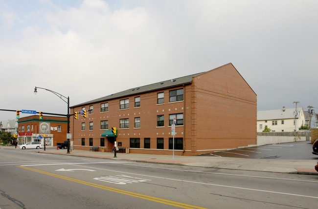 Ivy Rose Housing in Buffalo, NY - Building Photo - Building Photo