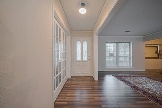 7914 Roos Rd in Houston, TX - Building Photo - Building Photo
