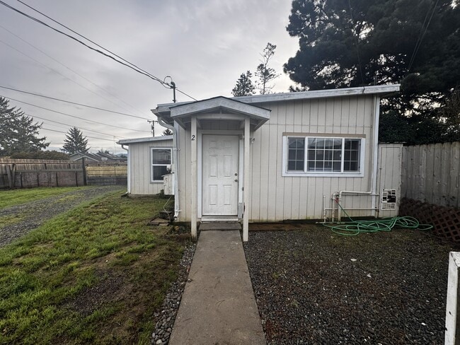 1705 Quaker St, Unit 2