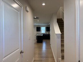 1529 39th Ave Lp NE in Hickory, NC - Building Photo - Building Photo