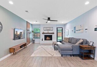 713 Buckingham Pl in Austin, TX - Building Photo - Building Photo